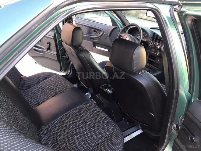 BMW 316 1997, 420,000 km - 1.6 l - Quba