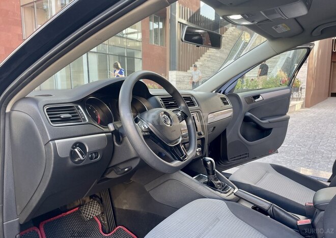 Volkswagen Jetta 2016, 89,000 km - 1.4 л - Bakı