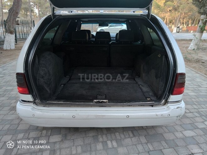 Mercedes E 220 1999, 361,458 km - 2.2 л - Bakı