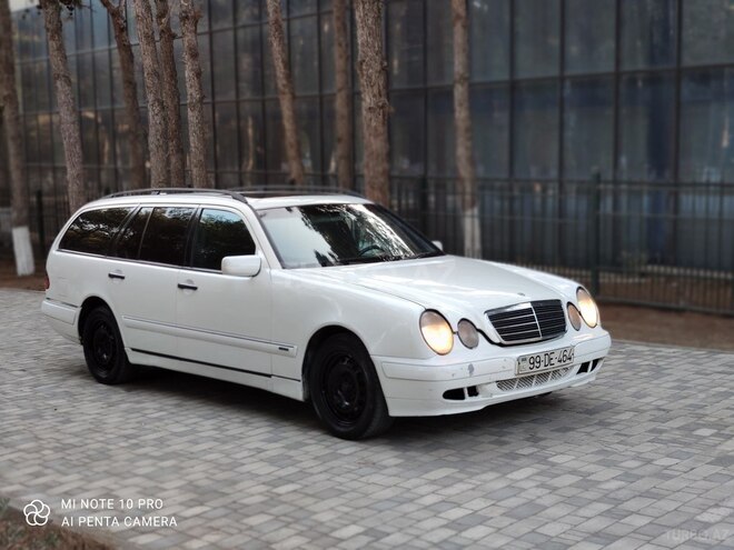 Mercedes E 220 1999, 361,458 km - 2.2 л - Bakı