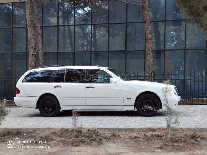 Mercedes E 220 1999, 361,458 km - 2.2 л - Bakı