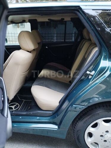 Mercedes C 180 1997, 272,000 km - 1.8 l - Sumqayıt
