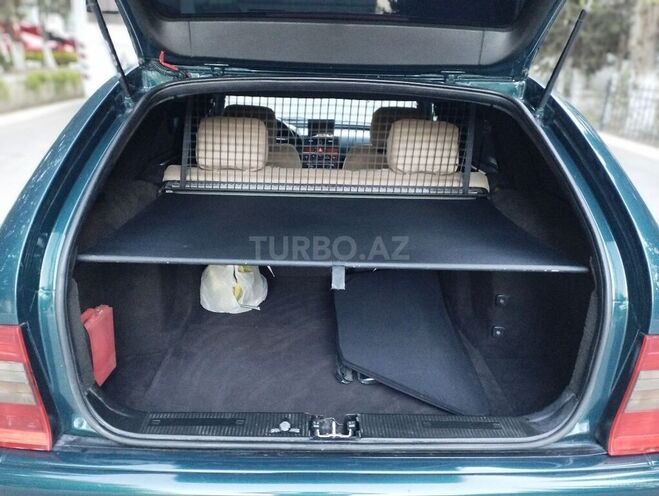 Mercedes C 180 1997, 272,000 km - 1.8 l - Sumqayıt