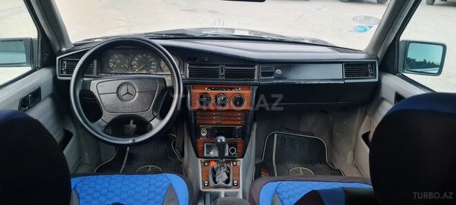 Mercedes 190 1993, 254,827 km - 2.0 l - Sumqayıt