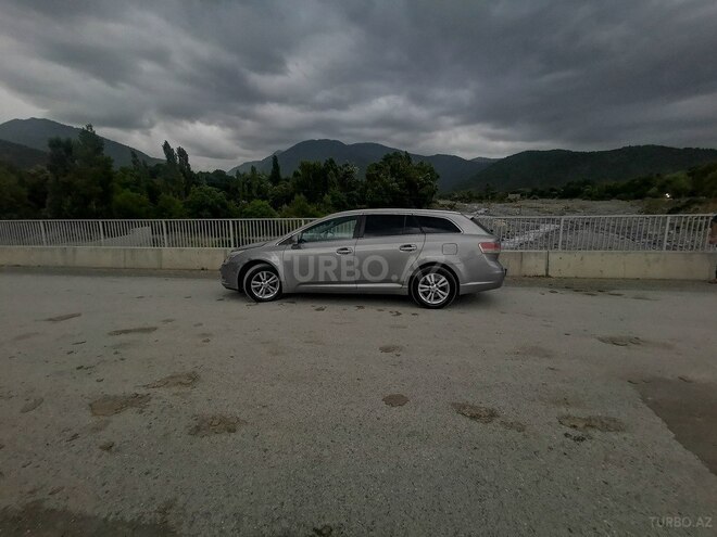 Toyota Avensis 2009, 400,000 km - 2.0 l - Qəbələ