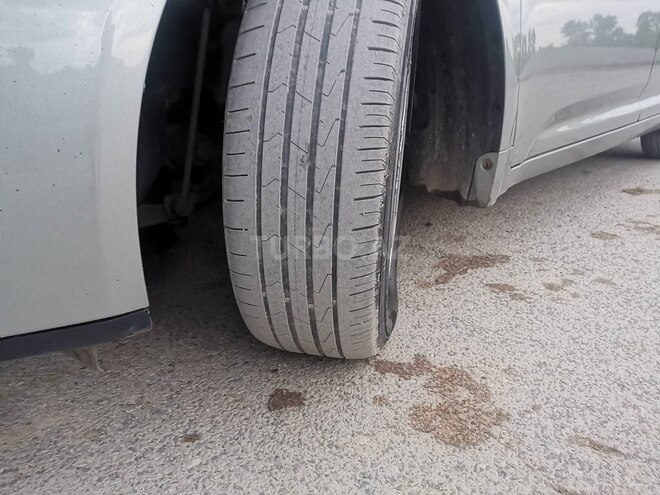 Toyota Avensis 2009, 400,000 km - 2.0 l - Qəbələ