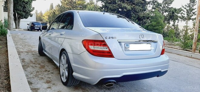 Mercedes C 250 2014, 145,000 km - 2.5 l - Bakı