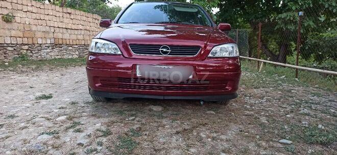 Opel Astra 1998, 380,000 km - 1.6 l - Quba