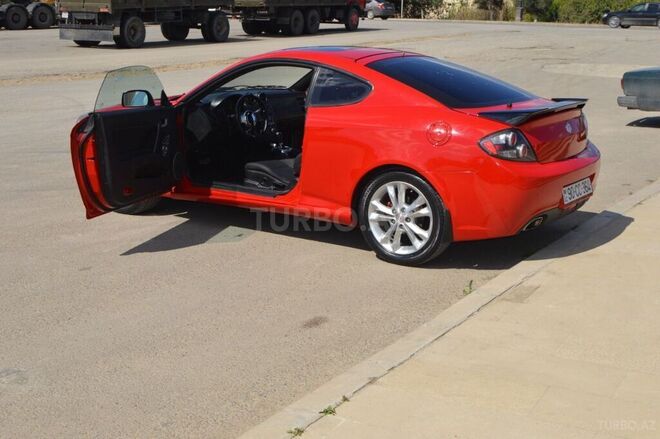 Hyundai Coupe 2007, 140,000 km - 2.7 л - Bakı