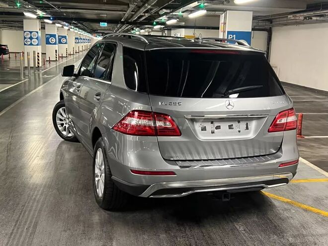 Mercedes  2015, 95,000 km - 2.1 l - Bakı