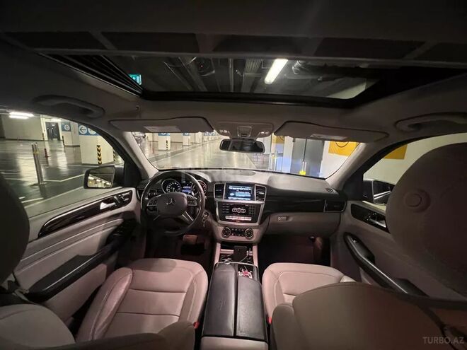 Mercedes  2015, 95,000 km - 2.1 l - Bakı