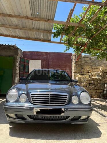 Mercedes E 200 2000, 285,172 km - 2.0 l - Bakı