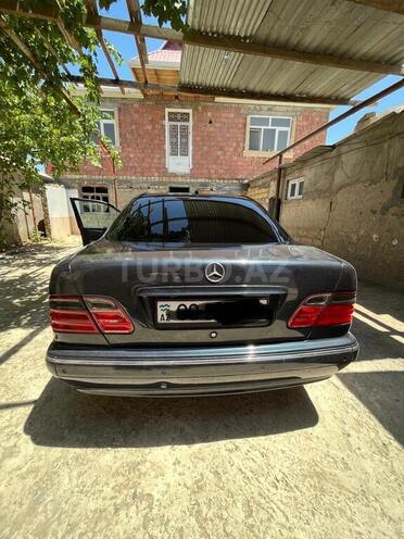 Mercedes E 200 2000, 285,172 km - 2.0 l - Bakı
