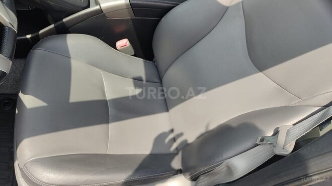 Toyota Prius 2012, 124,000 km - 1.8 л - Bakı