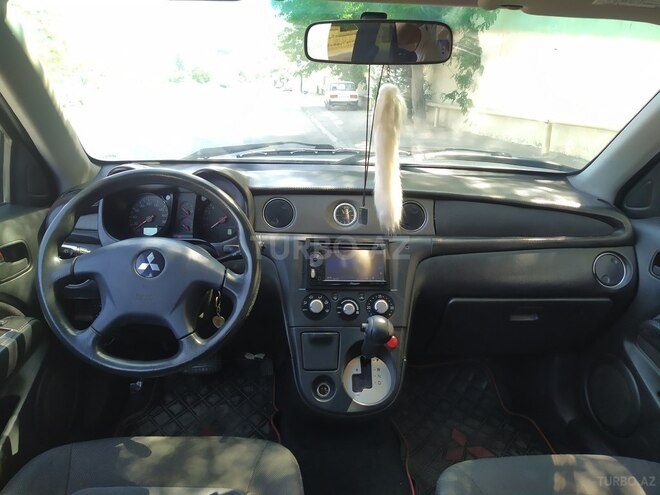 Mitsubishi Airtrek 2004, 240,000 km - 2.0 l - Bakı