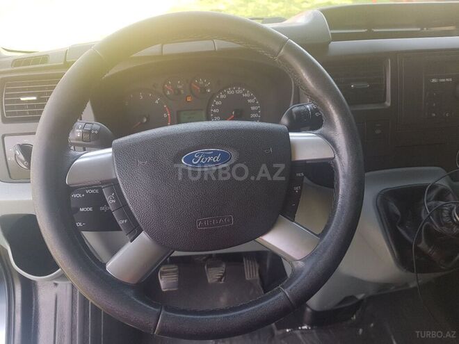 Ford Transit 2008, 239,000 km - 2.2 l - Balakən