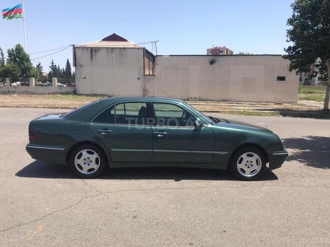 Mercedes E 220 1999, 450,250 km - 2.2 l - Mingəçevir