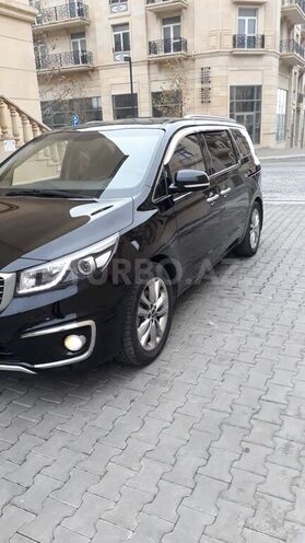 Kia Carnival 2015, 180,000 km - 2.2 l - Bakı