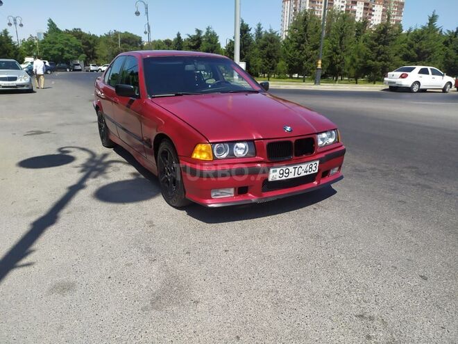 BMW 318 1995, 256,000 km - 1.8 l - Bakı
