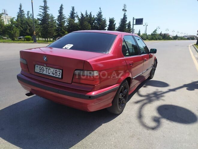 BMW 318 1995, 256,000 km - 1.8 l - Bakı