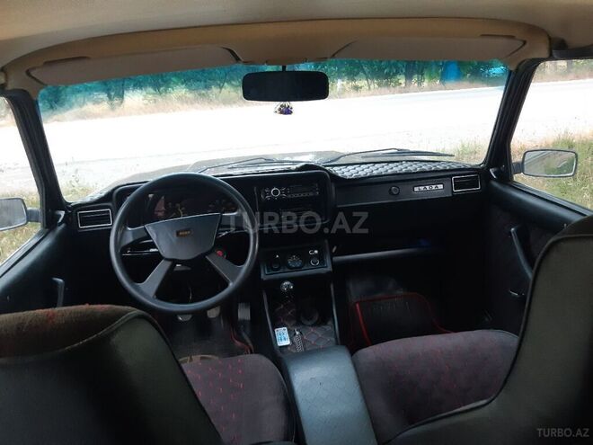 LADA (VAZ) 2107 2007, 20,173 km - 1.6 l - Quba
