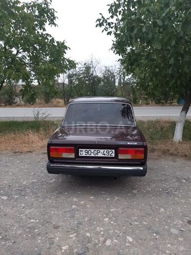 LADA (VAZ) 2107 2007, 20,173 km - 1.6 l - Quba