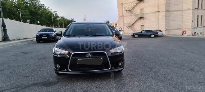 Mitsubishi Lancer 2010, 130,000 km - 2.0 l - Bakı