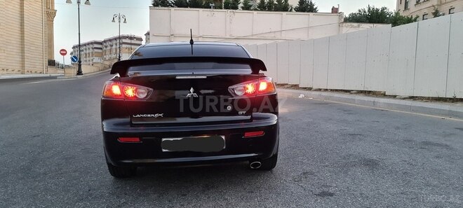 Mitsubishi Lancer 2010, 130,000 km - 2.0 l - Bakı