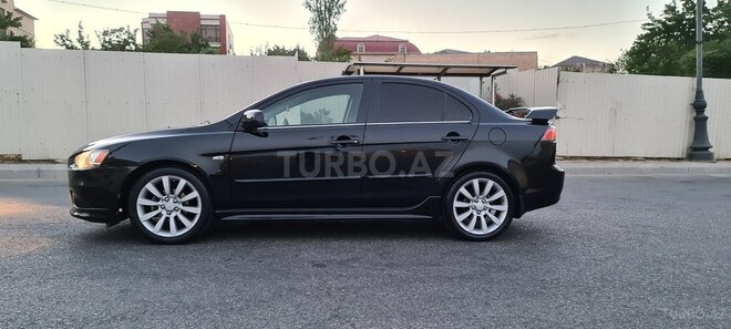 Mitsubishi Lancer 2010, 130,000 km - 2.0 l - Bakı
