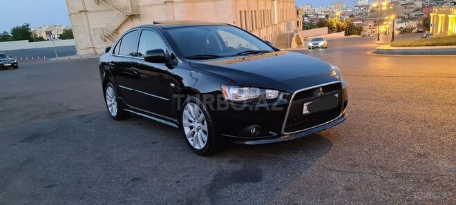 Mitsubishi Lancer 2010, 130,000 km - 2.0 l - Bakı