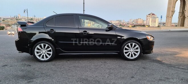 Mitsubishi Lancer 2010, 130,000 km - 2.0 l - Bakı