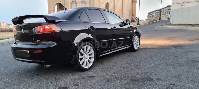 Mitsubishi Lancer 2010, 130,000 km - 2.0 l - Bakı