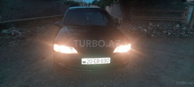 Opel Vectra 1997, 296,000 km - 2.0 l - Gəncə