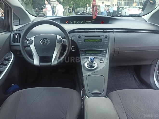Toyota Prius 2010, 193,000 km - 1.8 l - Bakı