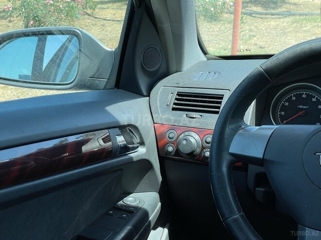 Opel Astra 2005, 186,000 km - 1.4 l - Bakı
