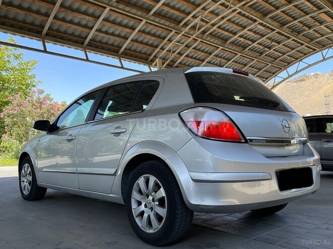 Opel Astra 2005, 186,000 km - 1.4 l - Bakı