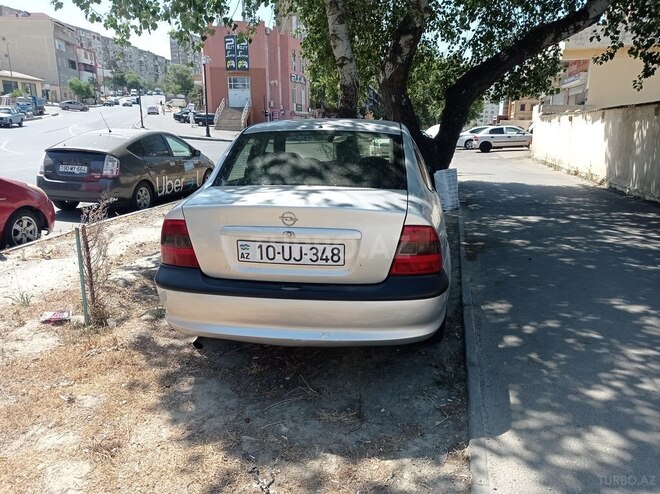 Opel Vectra 1997, 345,000 km - 1.6 л - Bakı