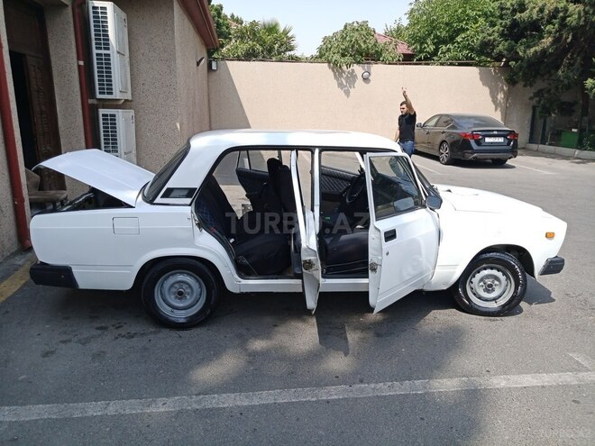LADA (VAZ) 2107 2005, 250,000 km - 1.6 l - Bakı