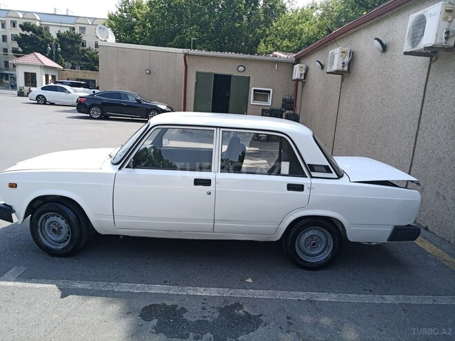 LADA (VAZ) 2107 2005, 250,000 km - 1.6 l - Bakı