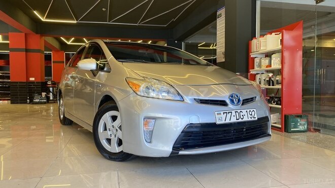 Toyota Prius 2014, 145,000 km - 1.8 l - Bakı