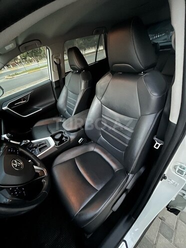 Toyota RAV4 2019, 110,000 km - 2.0 l - Bakı
