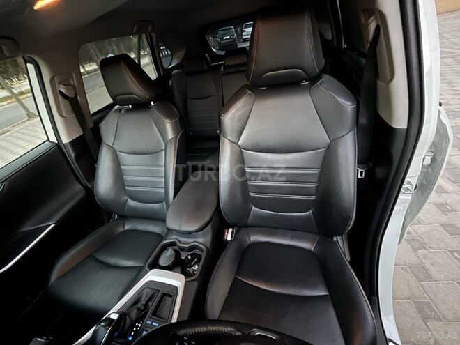Toyota RAV4 2019, 110,000 km - 2.0 l - Bakı