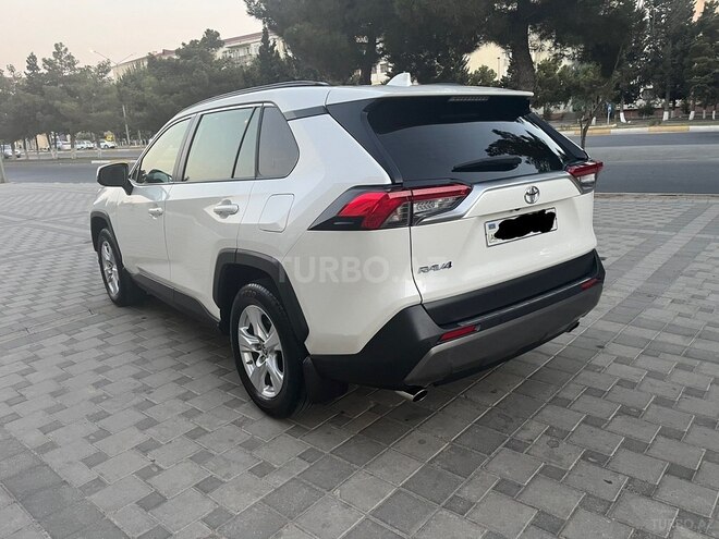 Toyota RAV4 2019, 110,000 km - 2.0 l - Bakı
