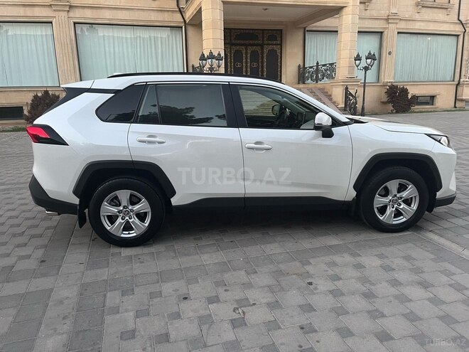 Toyota RAV4 2019, 110,000 km - 2.0 l - Bakı