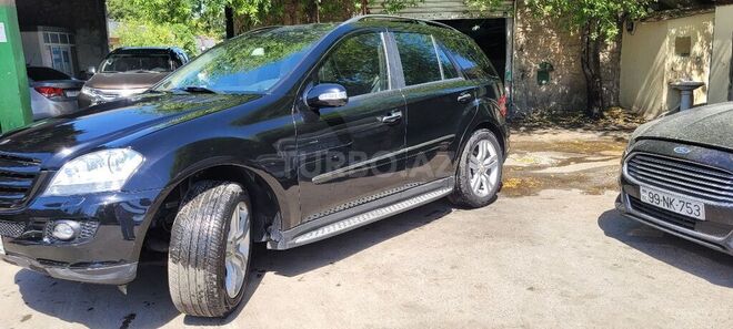 Mercedes ML 350 2006, 275,000 km - 3.5 l - Bakı
