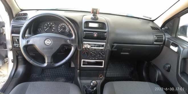 Opel Astra 2006, 195,000 km - 1.4 l - Mingəçevir
