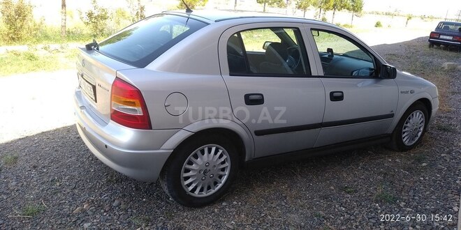 Opel Astra 2006, 195,000 km - 1.4 l - Mingəçevir