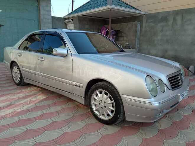 Mercedes E 260 2001, 303,574 km - 2.6 l - Bərdə