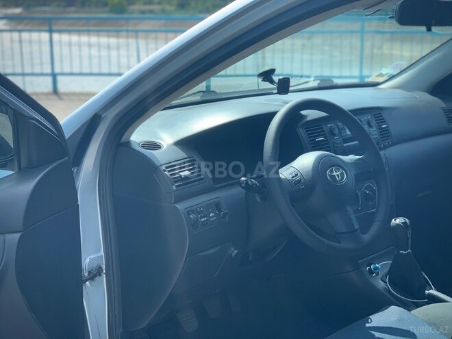 Toyota Corolla 2006, 198,500 km - 1.4 l - Bakı