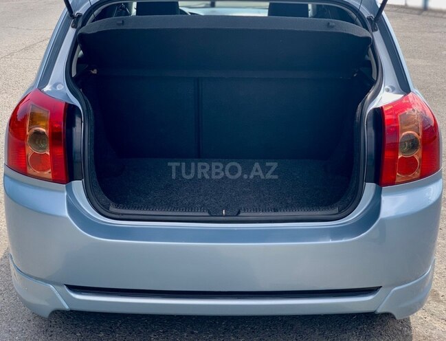 Toyota Corolla 2006, 198,500 km - 1.4 l - Bakı